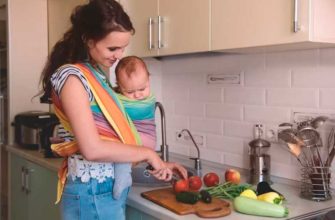alimentando uma mãe que amamenta
