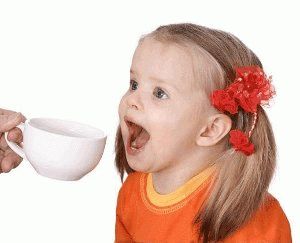 ¿Es posible que un niño dé té