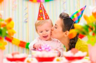 Como comemorar o primeiro aniversário de uma criança