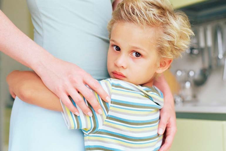 destetar a un niño para escribir de noche