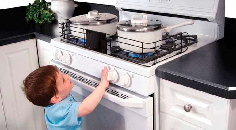 segurança infantil na cozinha