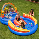 piscines inflables per a nens amb tobogans