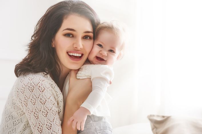 feliz mãe e bebê