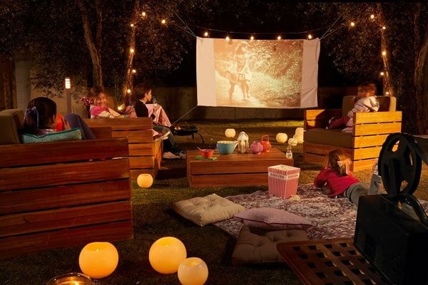 Open-Air-Kino auf dem Land